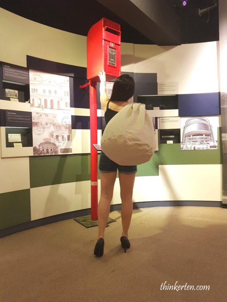  Singapore Philatelic Museum
