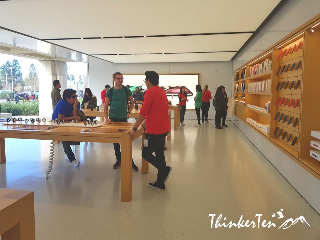Apple Campus @ One Infinite Loop - Silicon Valley Tech Tour