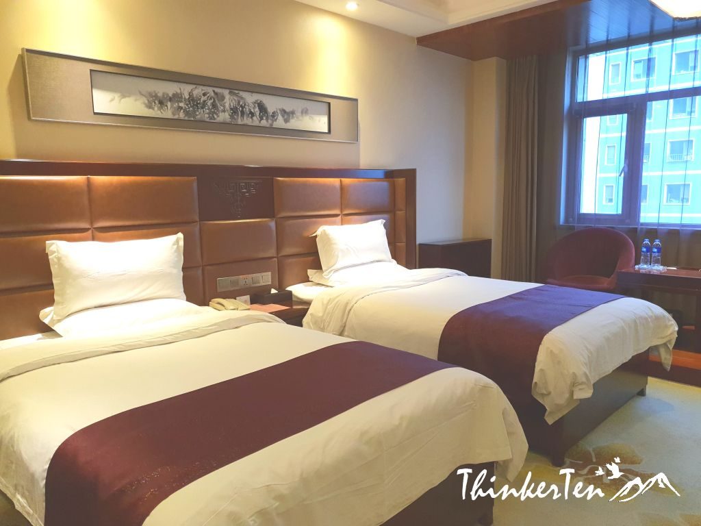 Hotel Review : LV Zhou Holiday Hotel In Zhangye Gansu, Silk Road China