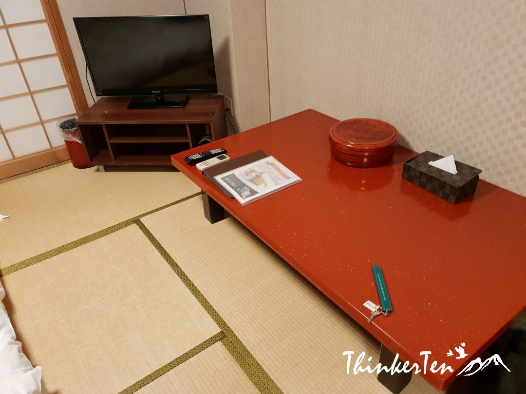 Japan Traditional Ryokan Review : Experience Onsen, Futon Bed on Tatami Floor, The Sliding Paper Door, Japanese Dinner in Yukata Robe, Manga Corner & Karaoke in Yukai Resort Dogo Saichoraku at Matsuyama City, Ehime Prefecture, Shikoku