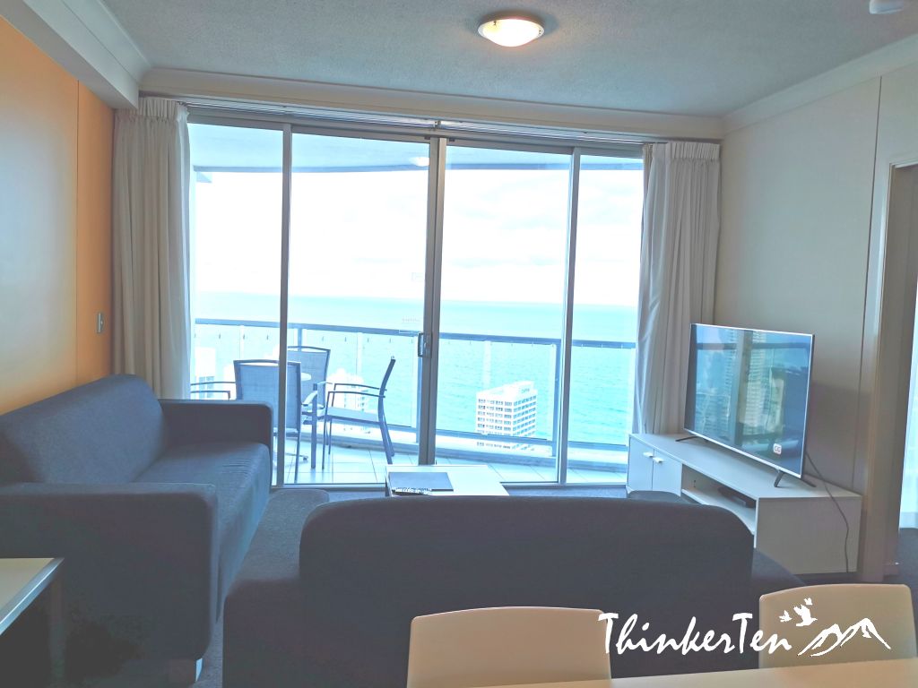 Where to stay in Gold Coast Queensland? Mantra Towers of Chevron Service Apartment Review
