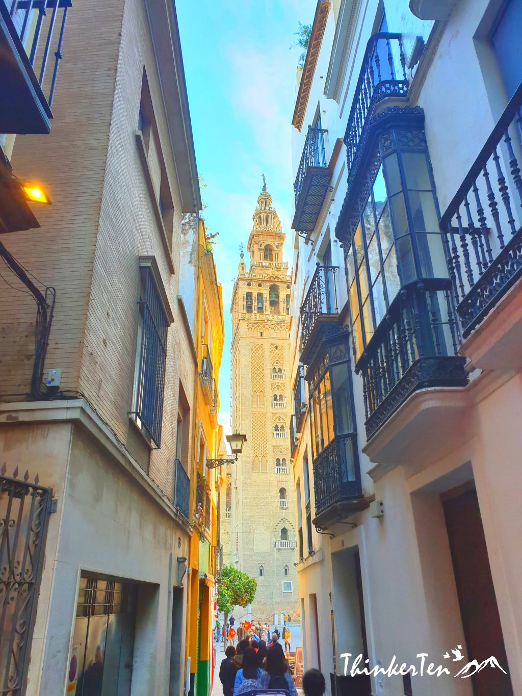 Walking Tour in the Maze of narrow alleys in Santa Cruz Seville, Spain